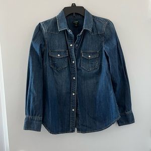 J Crew Women’s Denim Shirt Size XS